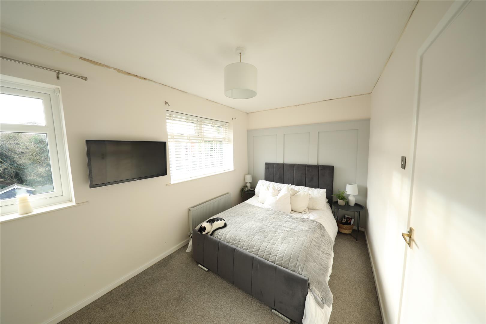 The Queensway, Hull Symonds & Greenham